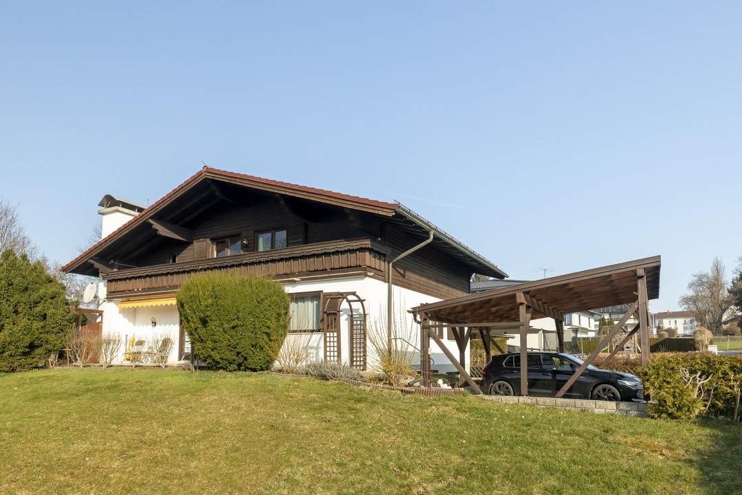 Viel Platz für Ihre Familie – Haus mit großem Garten