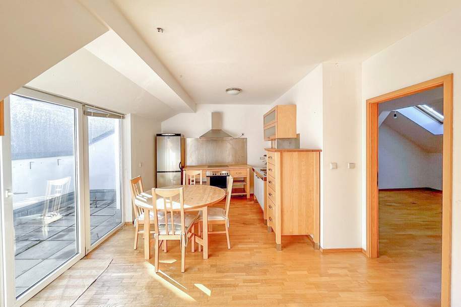 Sanierungs/Renovierungs DG mit Süd Terrasse | 150m zum Schloss Schönbrunn | 2 Min. zur U4, Wohnung-kauf, 335.000,€, 1120 Wien 12., Meidling