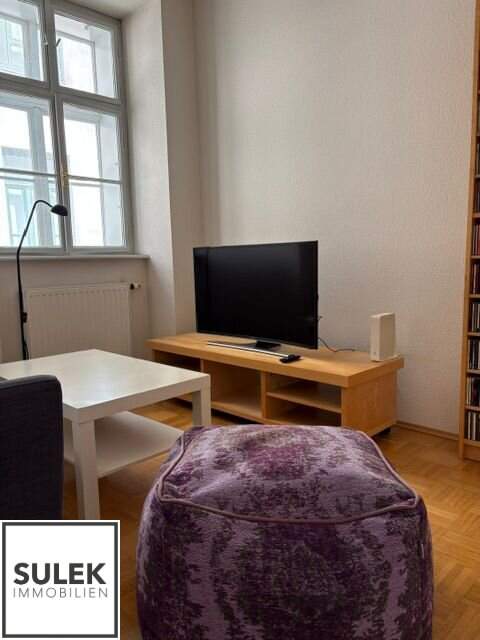 Wohnen im Herzen der Josefstadt | 2-Zimmer-Wohnung nahe Rathaus; Buchfeldgasse; ab 01.11. verfügbar