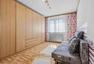 "Gepfelgter Bungalow mit Garten in Oberhausen"