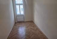 3 ZIMMER-WOHNUNG, IDEAL FÜR PÄRCHEN, WG ODER FÜR KLEINFAMILIEN
