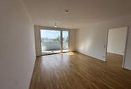 MARINA TOWER - Helle 2-Zimmer-Wohnung mit Balkon und überdachter Loggia