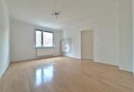 Preisreduktion! ERSTBEZUG NACH SANIERUNG