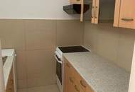 Privat schöne2 Zimmer Wohnung mit Balkon, Parsch