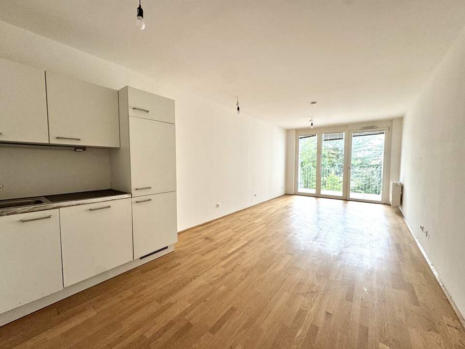 Großzügige 2-Zimmer mit hofseitiger Loggia