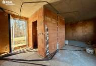 Idyllisches Kleingartenhaus im Rohbau am Wiener Neustädter Kanal