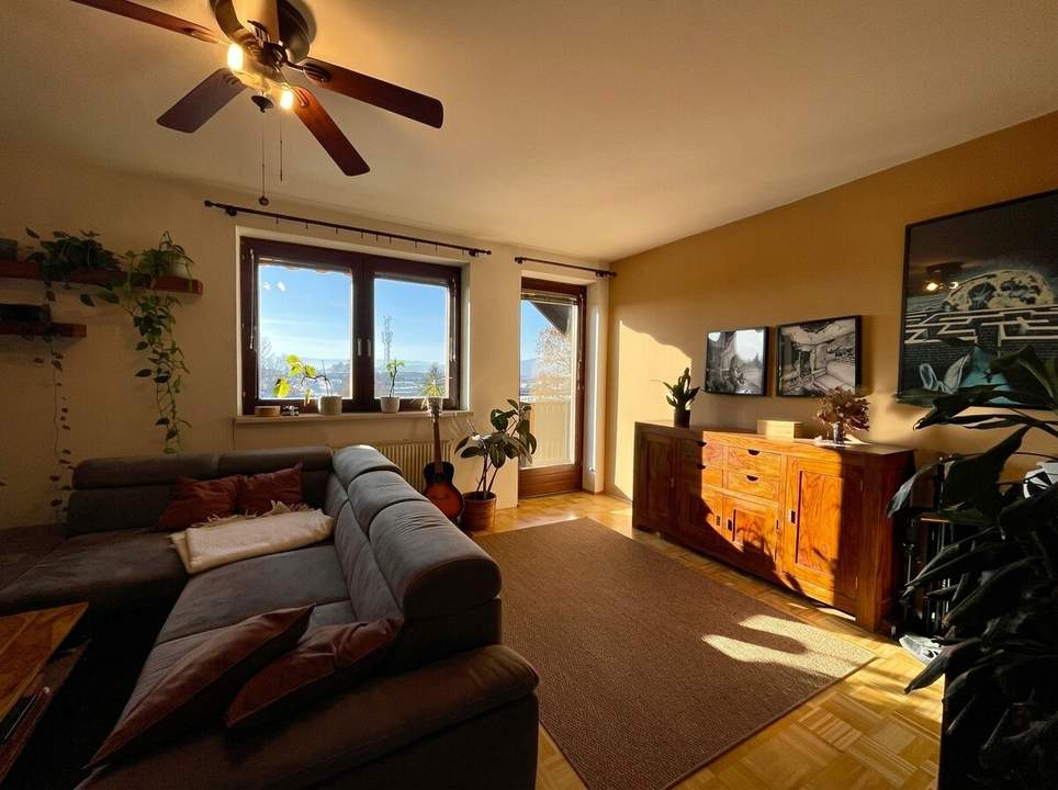 130 m² Wohnfläche, 2 Balkone, 4 Zimmer, separate Küche mit Freistellplatz nahe Murpark - Messendorf!