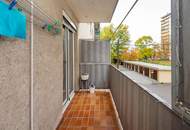 Liebevoll sanierte 3-Zimmer-Wohnung mit zwei Balkonen nähe Stadtstrand