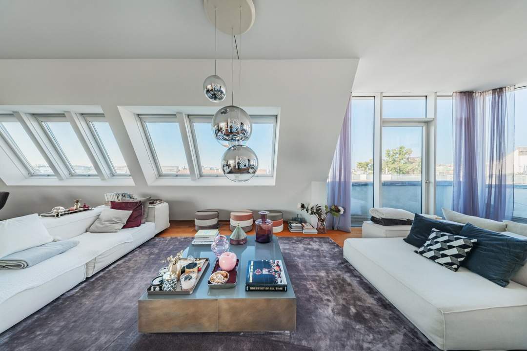 Exklusive Dachgeschoßwohnung mit Blick über Wien!