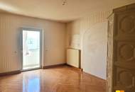 Toller Grundriss- sanierungsbedürftige 3-Zimmerwohnung