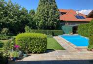 Gepflegtes Einfamilienhaus mit Pool und schönem Garten