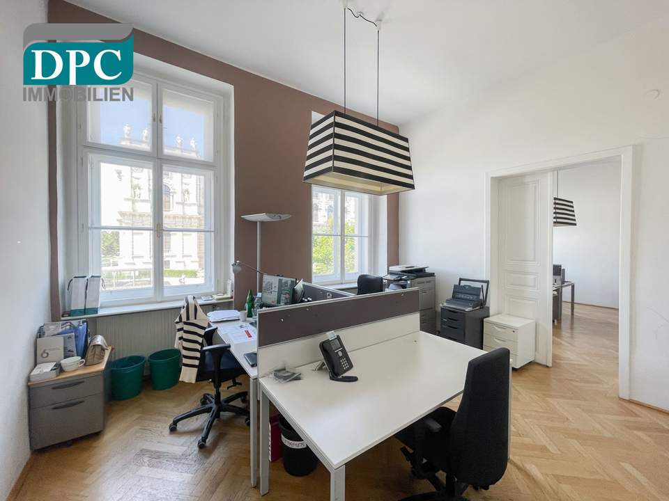 helles Stilaltbaubüro beim Museumsquartier