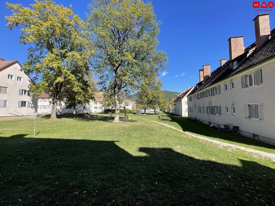 Erstbezug nach Komplettsanierung - 3 Zimmer Erdgeschoßwohnung