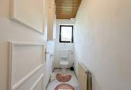 Großzügiges Wohnhaus mit 2.230 m² Grundstück, 2 Garagen & Terrassen in 8345 Straden