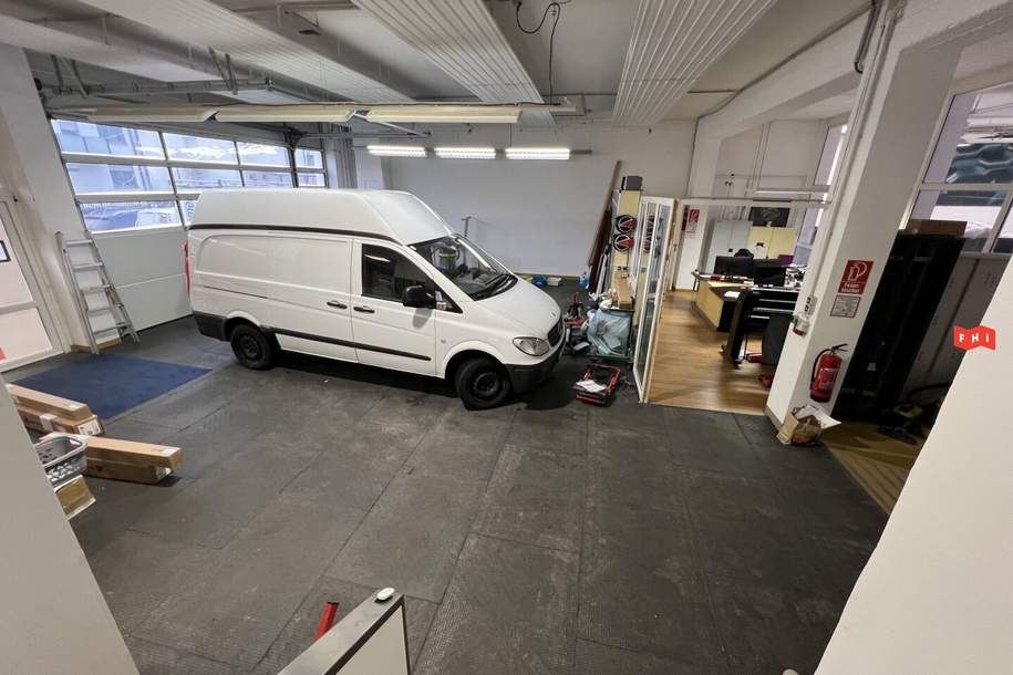 Renditeobjekt mit schöner Dachgeschosswohnung in Traun, Gewerbeobjekt-kauf, 690.000,€, 4050 Linz-Land