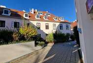 Stilvolle 2-Zimmer-Altbauwohnung im Zentrum – Erstbezug nach Generalsanierung!
