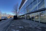 Erstklassige 3-Zi-Eigentumswohnung mit Loggia und 2 TG- Stellplätzen!