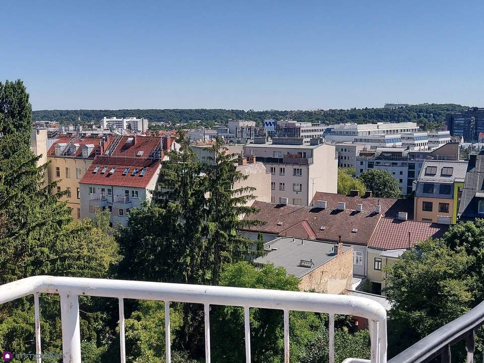 Blick von der Dachterrasse in die Ferne....