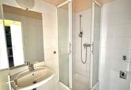 Jetzt besichtigen! Helle 2,5-Zimmer-Wohnung mit zwei Balkonen und feiner Lage!