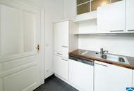 2 Zimmer-Altbauwohnung: Hofruhelage Nähe Ungargasse