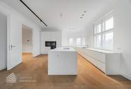 Großzügige Altbau-Residenz mit Balkon, Loggia &amp; drei En-Suite-Bädern