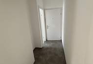 AB SOFORT: frisch sanierte, helle Single-Wohnung mit idealer Raumaufteilung in Steyr Münichholz! Gemütliche Wohnküche und separates Schlafzimmer versprechen höchsten Wohnkomfort!