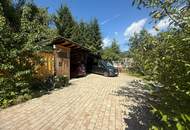 *** kleines gemütliches, möbliertes Häuschen mit Gartenparadies in der Waldrandsiedlung, mit Photovoltaik, Brunnen, Sauna, Garage, Carport,….. ***