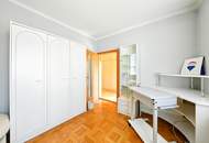 GROßZÜGIGE LIEGENSCHAFT IN KAMMERSDORF - HOME OFFICE UND WOHNEN UNTER EINEM DACH!
