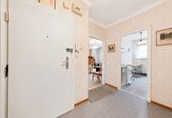 Perfekter Grundriss & ruhige Lage Nähe Spitz | 2-Zimmerwohnung mit ebenerdiger Garage | sanierungsbedürftig