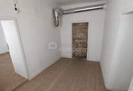 Sommeraktion! Renovierungsbedürftiges 8-Zimmer-Haus in Gaaden zu verkaufen!
