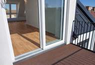 Ihr Logenplatz über der Stadt – Exklusives 4-Zimmer-Dachgeschossjuwel mit drei Terrassen &amp; moderner Haustechnik *** Überzeugen Sie sich selbst bei einer persönlichen Besichtigung ***