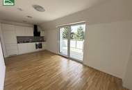 Wohnen im Grünen! Klimatisierte Wohnung mit Weitblick und großer Terrasse in Essling! Lobau und Kirschenallee ums Eck!