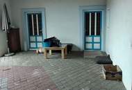 Großes Geschäftshaus mit Innenhof, Lager/ Büro und Wohnung in Lockenhaus