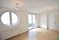 Attraktive 1-Zimmer-Wohnung mit Balkon direkt an der Donau