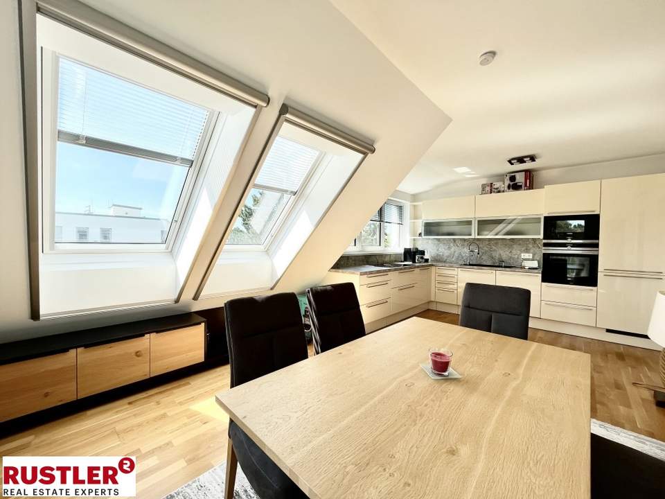 Exklusive DG-Wohnung mit großzügiger Terrasse in Bestlage des 22. Bezirks Wien!