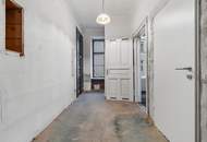 Servitenviertel und nah am Wasser/ Sanierungsbedürftige 47 Quadratmeter im Altbau