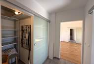 3-Zimmerwohnung befristet auf 10 Jahren im Erstbezug nach Generalsanierung // 3-room apt, lim. for 10 y rent, first occup. after complete renov. //