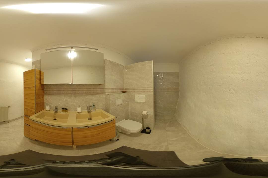 *Perfektes Investment* in Stadtschlaining saniertes Altbau-Juwel mit Burgblick