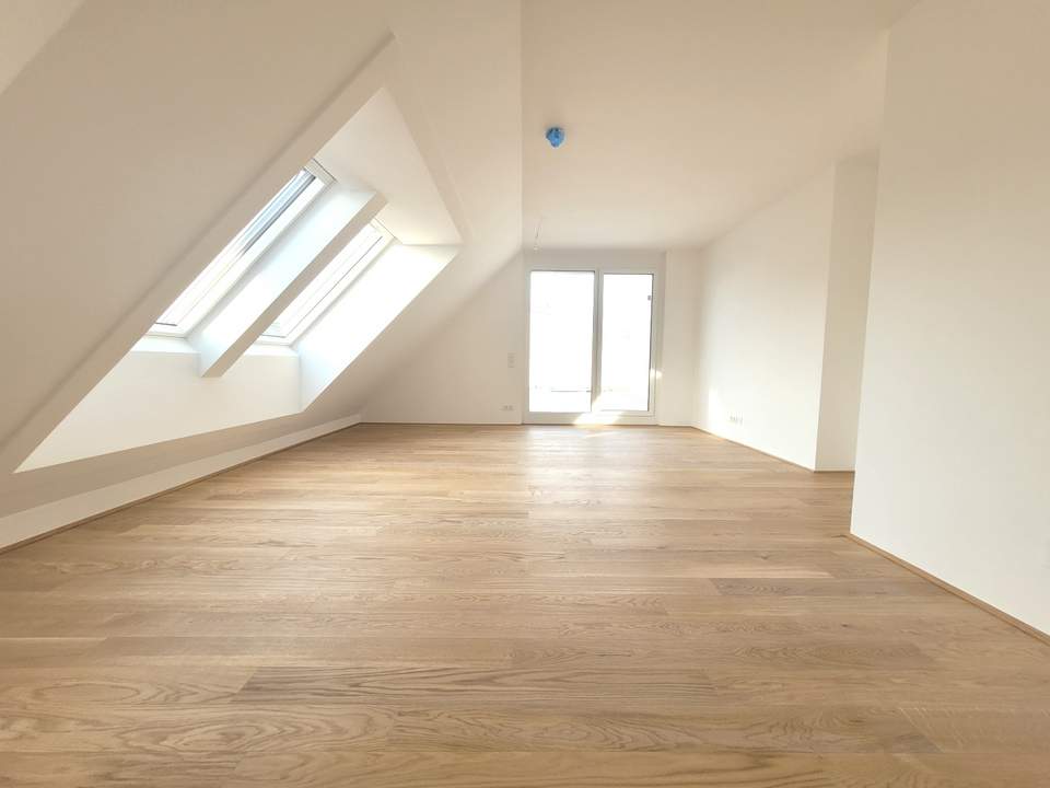 Neubaujuwel im Dachgeschoss
