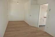 ZWEITBEZUG 2 Zimmer ECK-GARTEN-Neubauwohnung