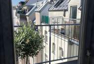 Renovierte DG-Wohnung in U-Bahn-Nähe (U3) – Top Anbindung