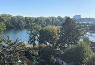 GOLDENER SCHWAN | LUXUS - LOFT- PENTHOUSE - MIT POOL - SKYLINE UND WASSERBLICK
