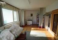 Geräumiges Wohnhaus mit schönem Garten