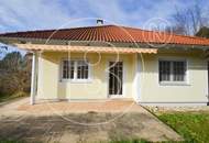 Charmantes, renovierungsbedürftiges Haus in schöner Umgebung!