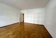 2 ½ Zimmer-Altbauwohnung im Herzen der Stadt!