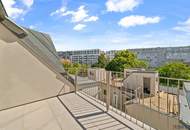 Moderner Dachgeschoss-Neubau mit XXL-Dachterrasse und vielen Technischen Raffinessen in U-Bahn nähe