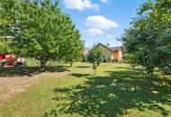 Exclusive living experience: High-quality home on 1300 m² of private land on the outskirts of Vienna!