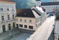 Helles Geschäfts- oder Bürolokal am Platzl in Lilienfeld