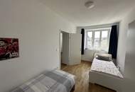 UNBEFRISTETE große 5 Zimmer im frisch ausgebauten Dachgeschoss mit DG-Terrasse!