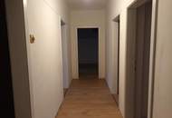 Helle 4-Zimmer-Wohnung im 3. OG, in beliebter Wohnlage - Grüne Insel